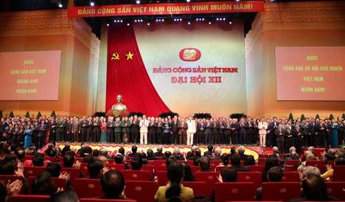 248 messages de félicitations pour le 12ème congrès national du parti - ảnh 1